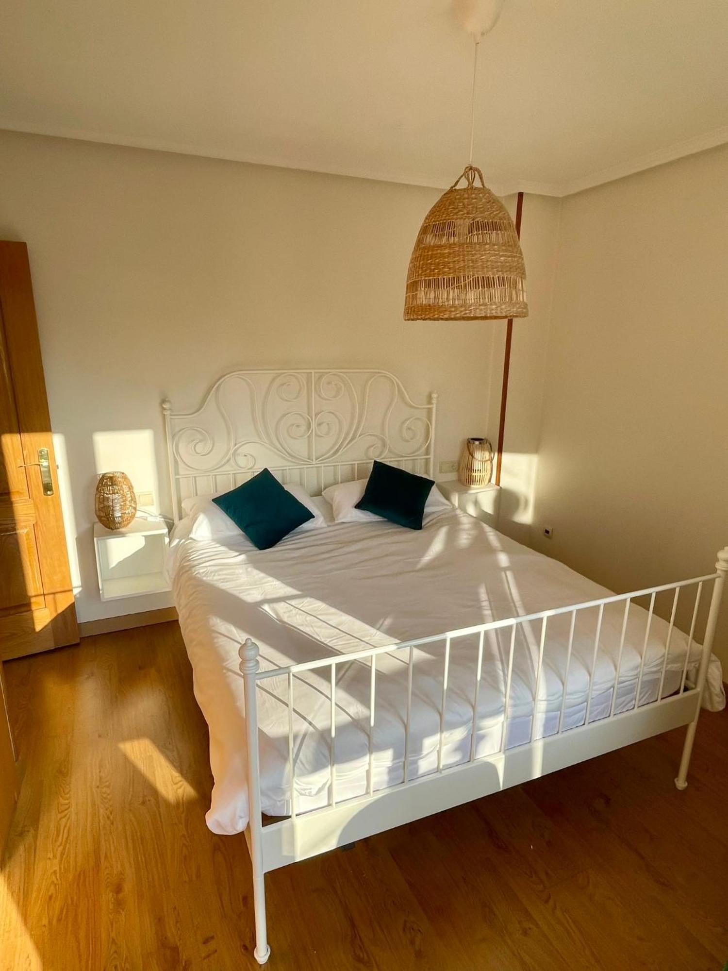 La Santina Y Su Jardin Apartment อาบีเลส ภายนอก รูปภาพ